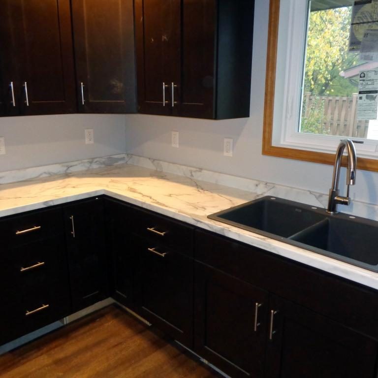 Calacatta Marble (Formica) - Ora Edge with Std 3" Backsplash