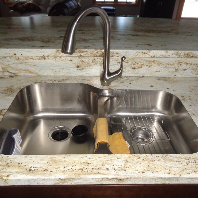 Stainless Steel Undermount Sink - E 360R